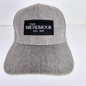 NEW- The Broadmoor Colorado Springs Resort Golf Hat Snap Closure- Gray